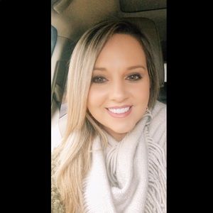 Meet your Posher, Sabrina